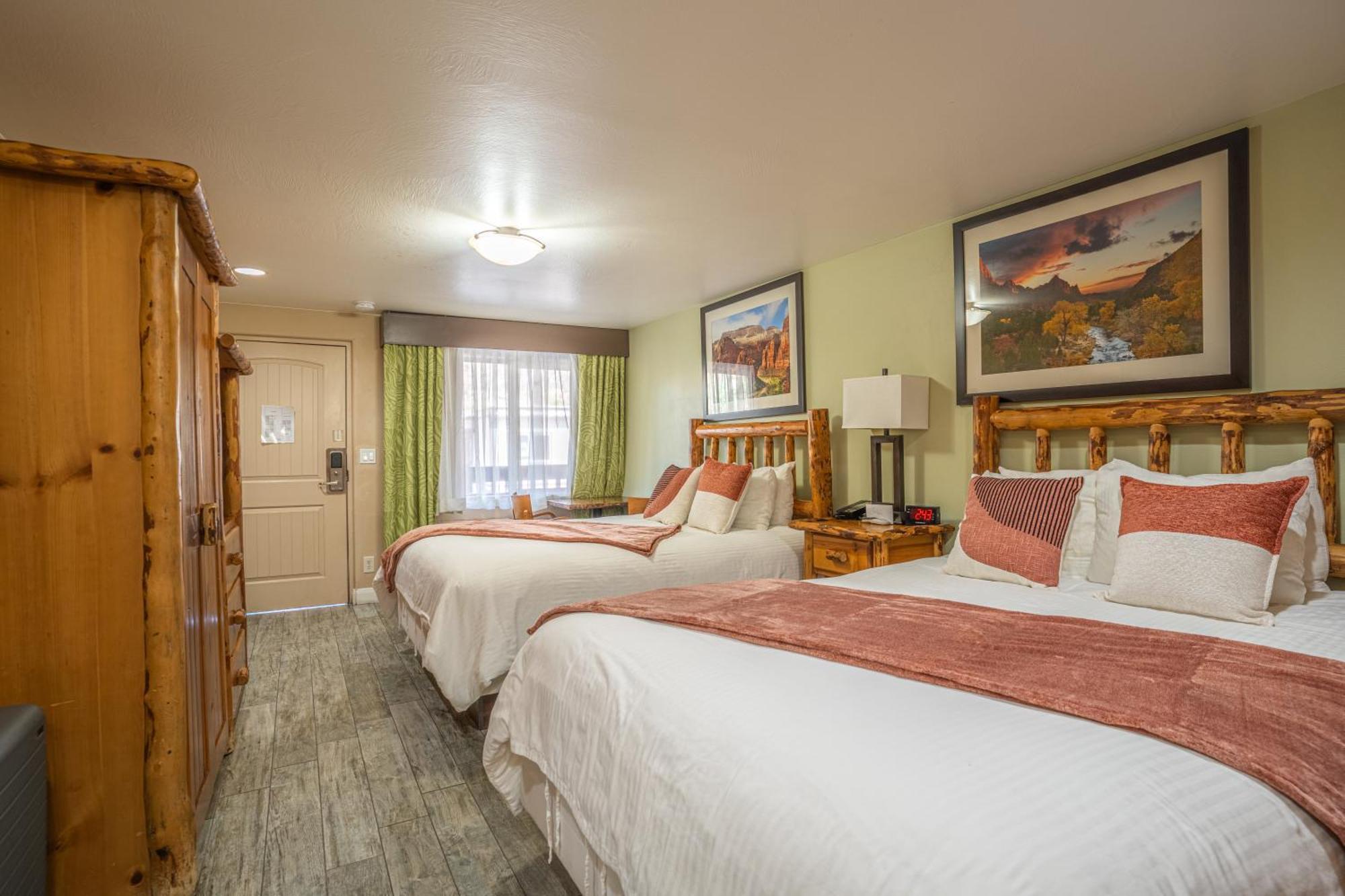Pioneer Lodge Zion National Park-Springdale Bagian luar foto