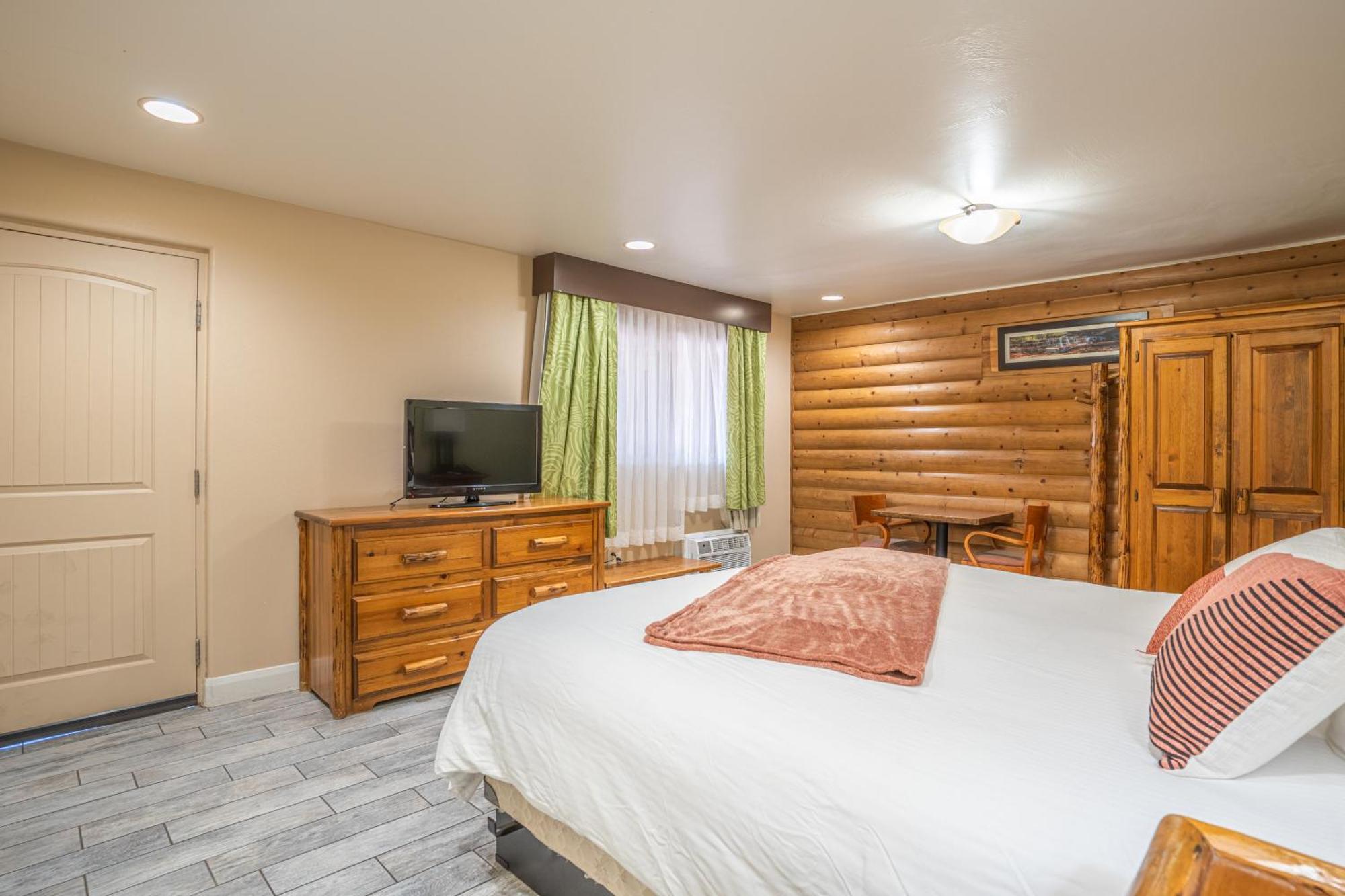 Pioneer Lodge Zion National Park-Springdale Bagian luar foto