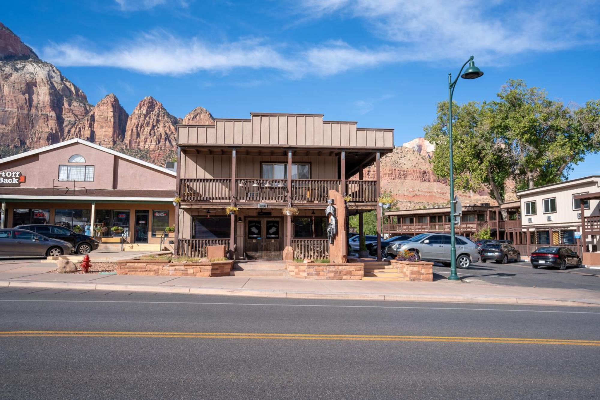 Pioneer Lodge Zion National Park-Springdale Bagian luar foto