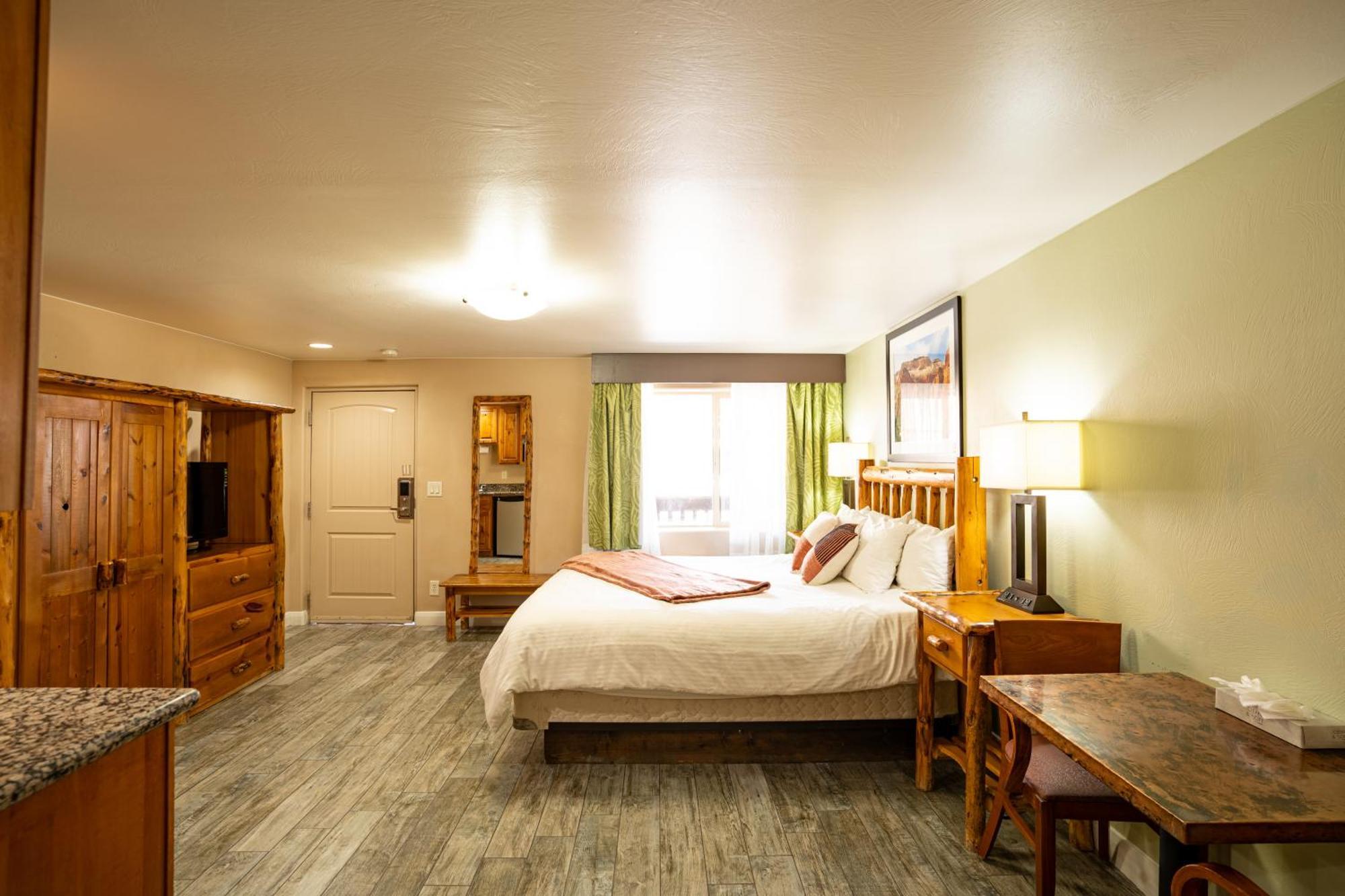 Pioneer Lodge Zion National Park-Springdale Bagian luar foto